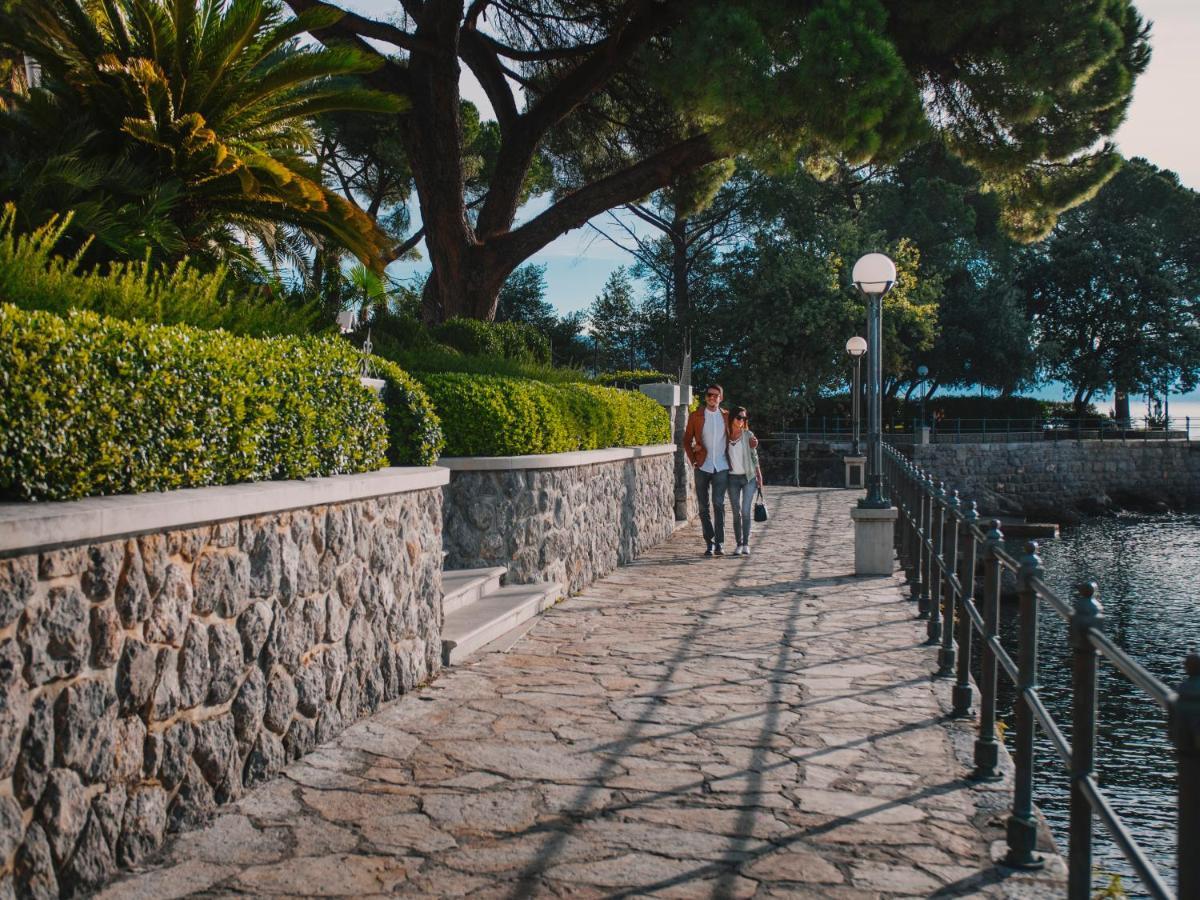 Apartment Maja Opatija With Free Private Parking And Lovely Sea View Terrace Buitenkant foto