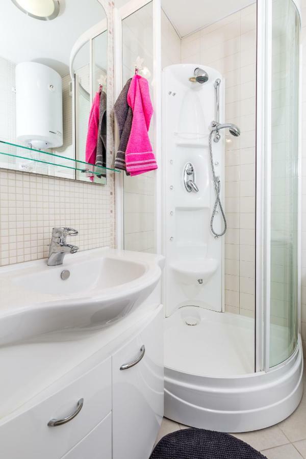 Apartment Maja Opatija With Free Private Parking And Lovely Sea View Terrace Buitenkant foto