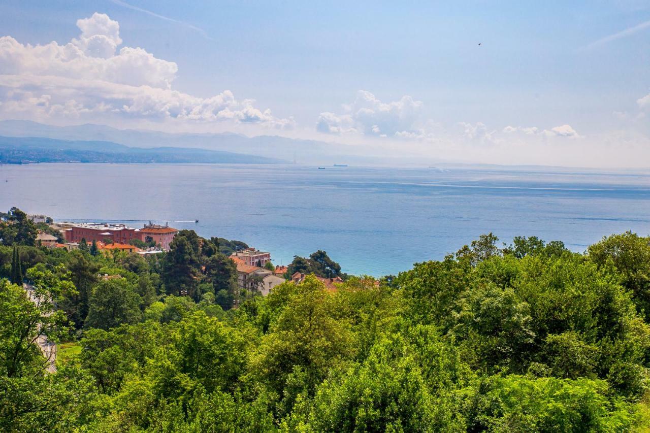 Apartment Maja Opatija With Free Private Parking And Lovely Sea View Terrace Buitenkant foto